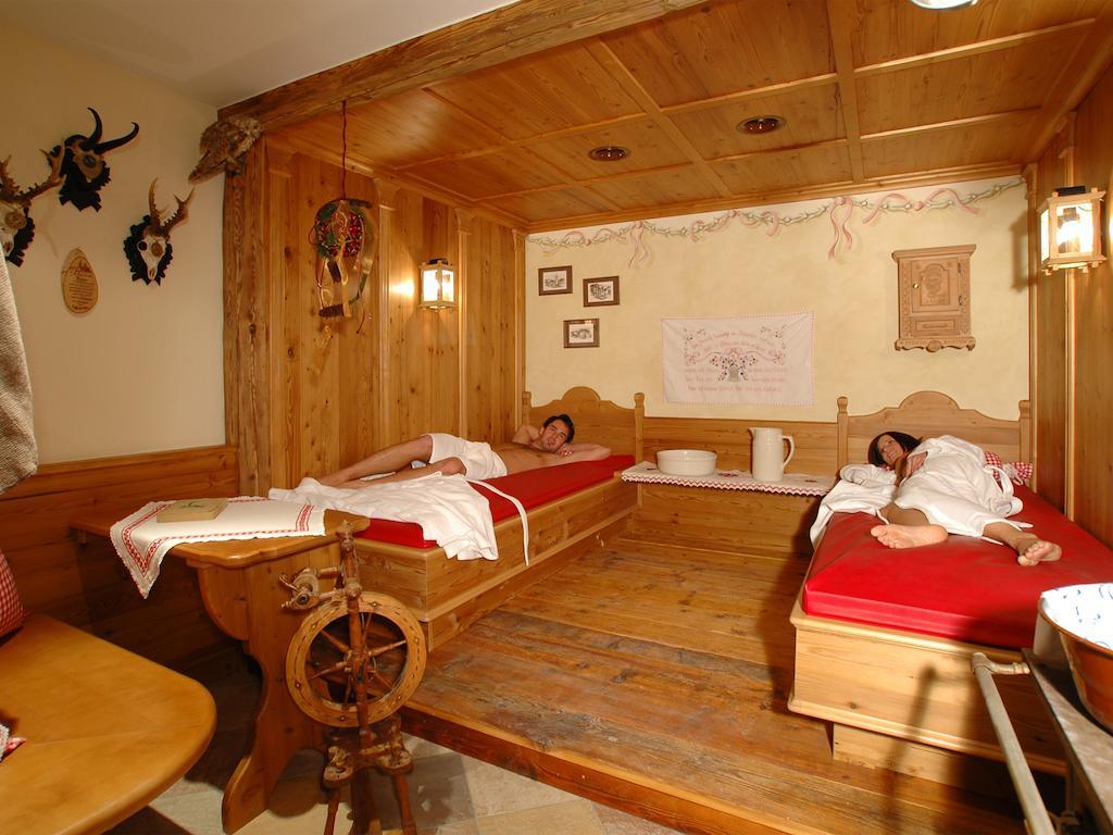 Hotel Garni Romantika Serfaus Buitenkant foto