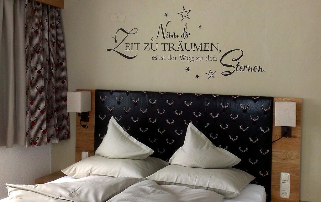 Hotel Garni Romantika Serfaus Buitenkant foto